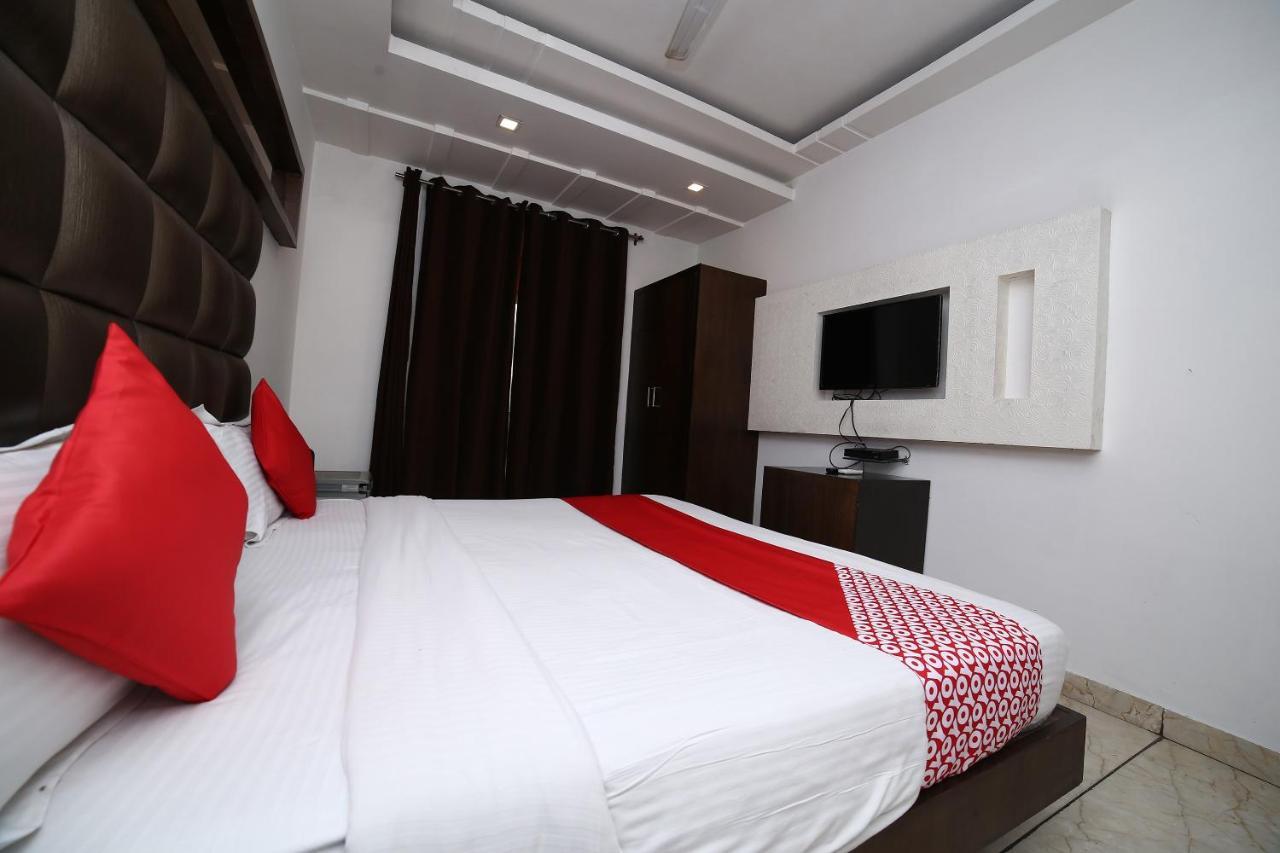 Oyo 11150 Hotel Jmd Rooms New Delhi Exterior photo