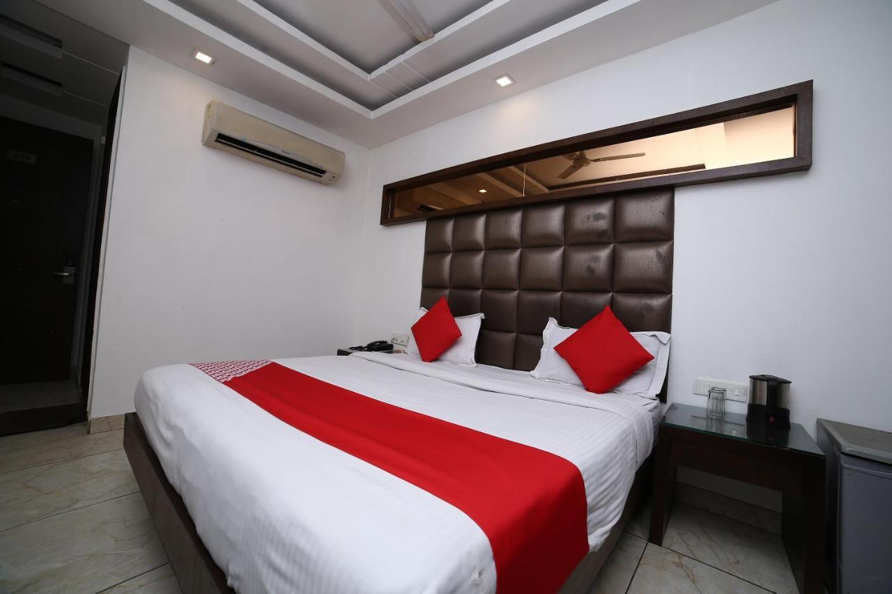 Oyo 11150 Hotel Jmd Rooms New Delhi Exterior photo